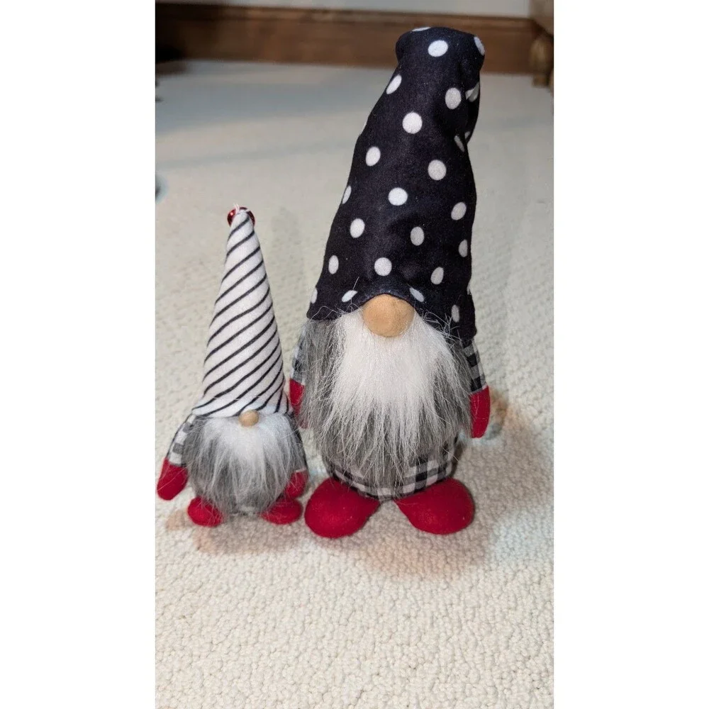 MeraV Christmas Gnomes Shelf Sitter Plush Soft Fabric Collectible Lot 2